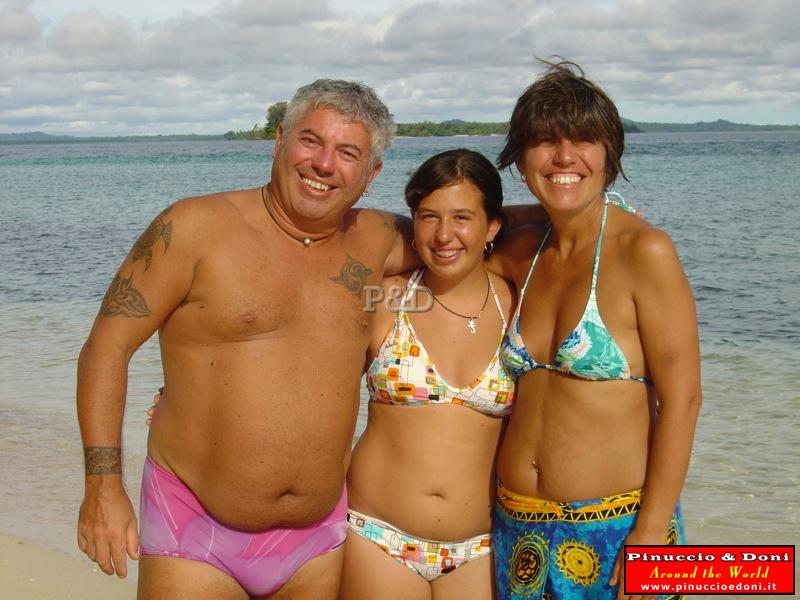 Papua Lissenung (New Ireland) - 06.jpg